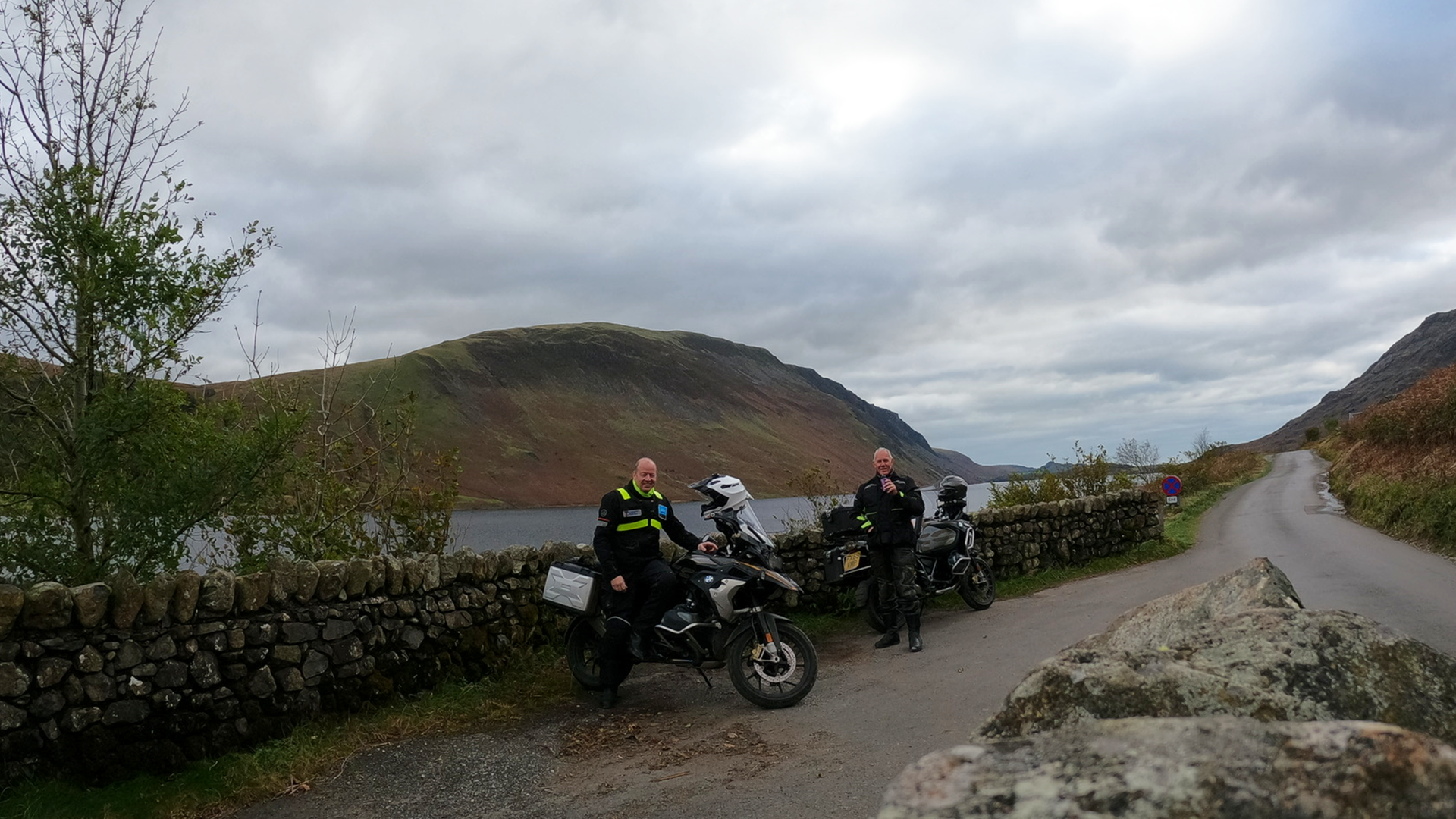 Image of IAM RoadSmart members in the lake district